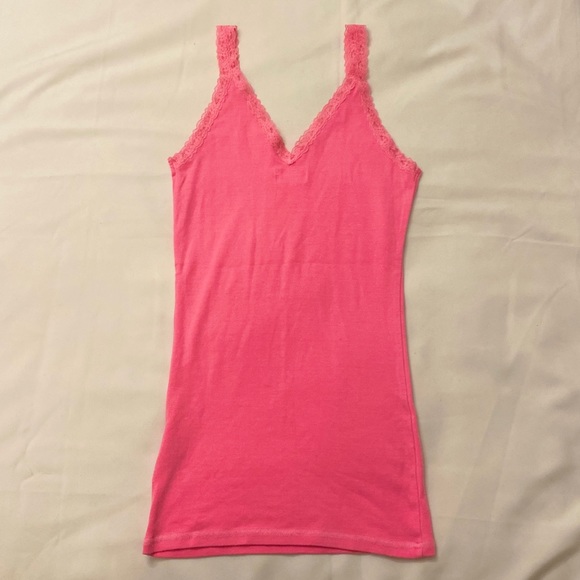 Hollister tank top - Picture 2 of 3